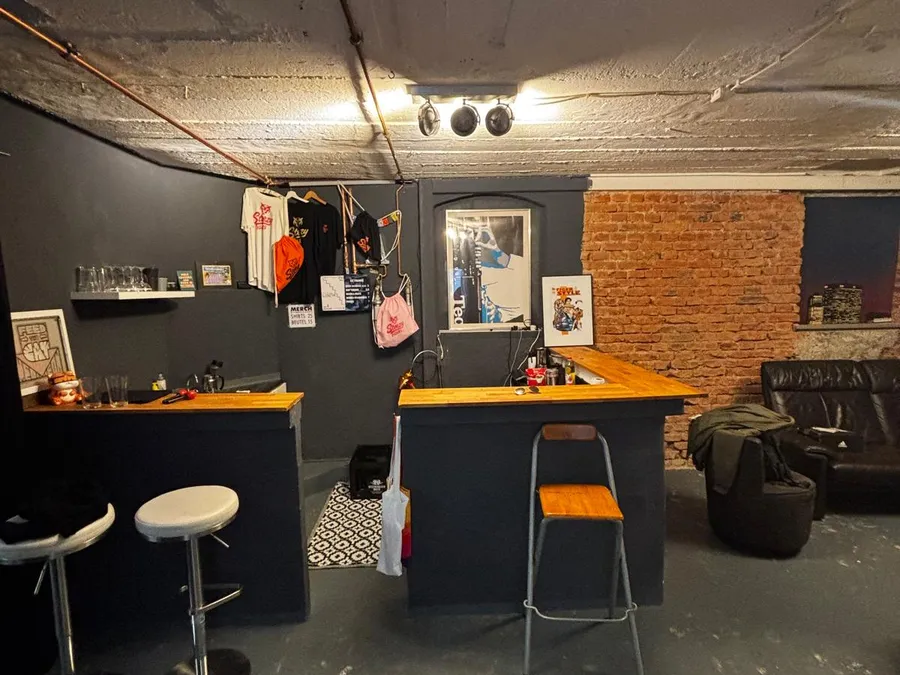 Die Bar — Treffpunkt nach jeder Schulung
